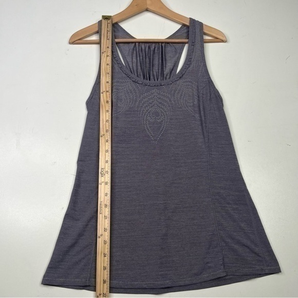 Lululemon Ruched Tank Top Racerback Womens Athletic Shirts Size 6 Unique Graphic - Picture 13 of 13
